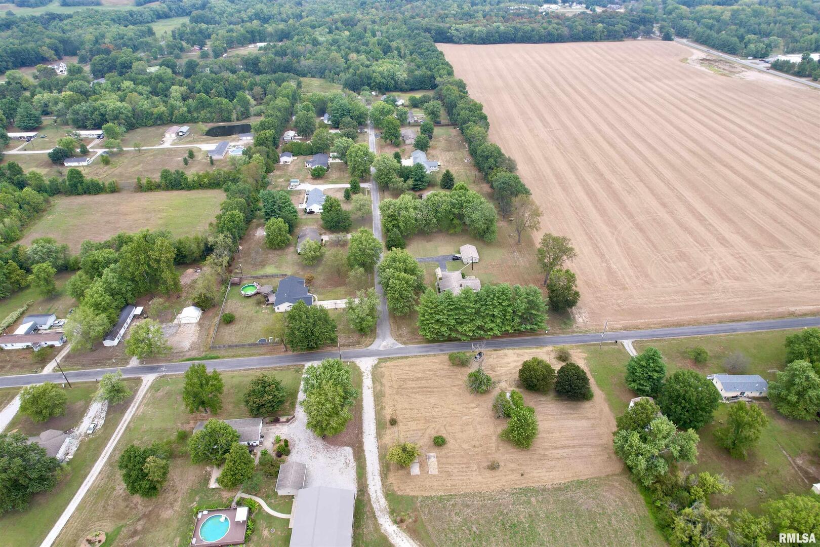 4308 Church Road Salem, IL 62881 - Photo 2 of 11