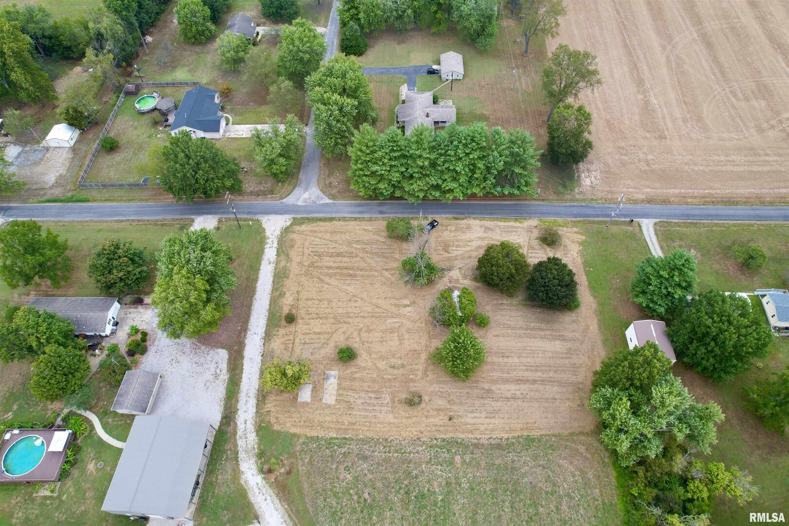 4308 Church Road Salem, IL 62881 - Photo 4 of 11