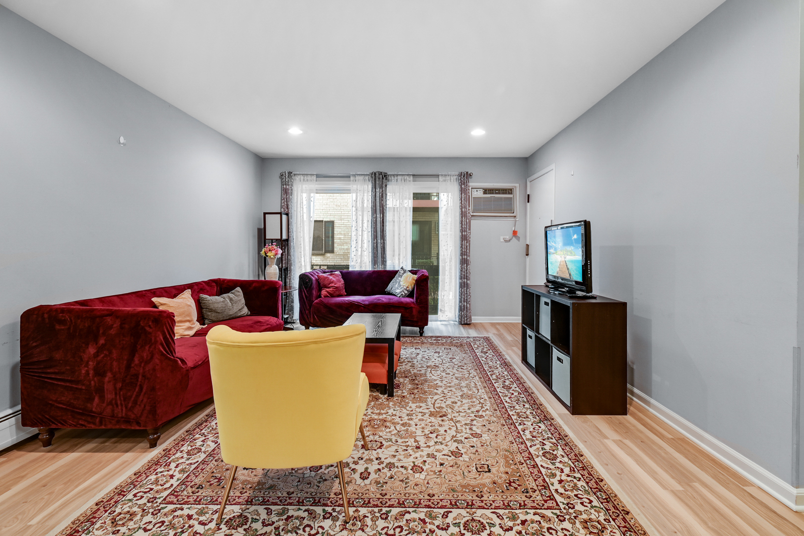 5159 North East River Road, Unit 110E Chicago, IL 60656 - Photo 6 of 22