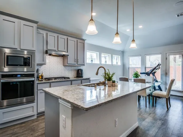 $2,260 | 1112 Quail Dove Drive, Little Elm, TX 75068