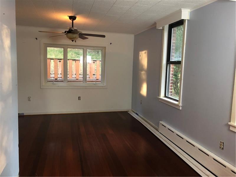 510 Agnew Road Pittsburgh, PA 15227 - Photo 11 of 25 Master bedroom is enormous!