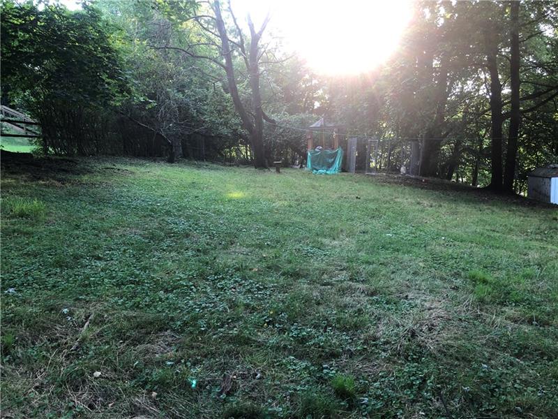 510 Agnew Road Pittsburgh, PA 15227 - Photo 23 of 25 Gallery Image 23