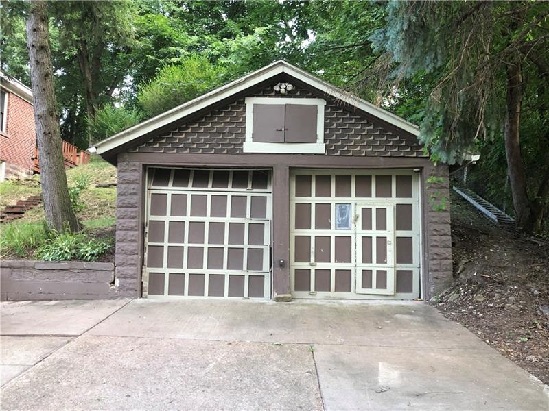 510 Agnew Road Pittsburgh, PA 15227 - Photo 24 of 25 Two car detached garage and driveway.
