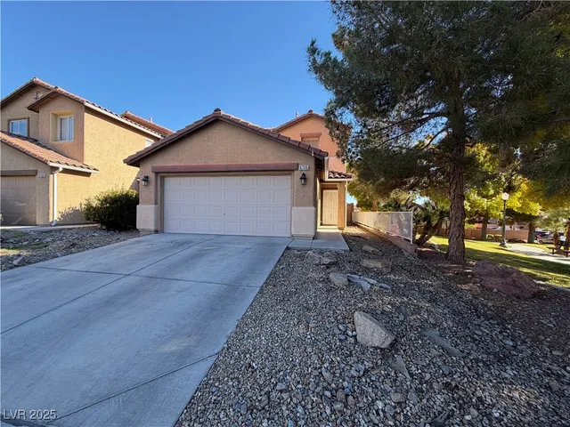 $2,000 | 6720 Boston Tea Street, Las Vegas, NV 89149