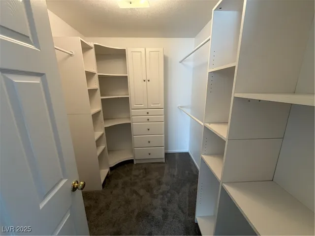 $2,000 | 6720 Boston Tea Street, Las Vegas, NV 89149