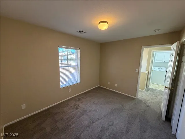 $2,000 | 6720 Boston Tea Street, Las Vegas, NV 89149