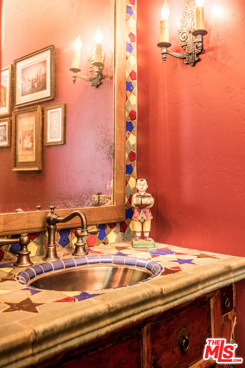 12730 Sunset Boulevard Los Angeles, CA 90049 - Photo 28 of 51 a view of a room with gym equipment