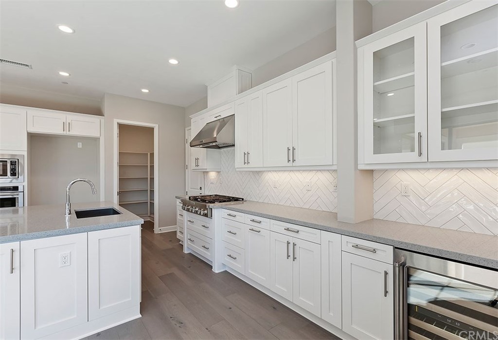 56 Navajo Irvine, CA 92602 - Photo 4 of 8