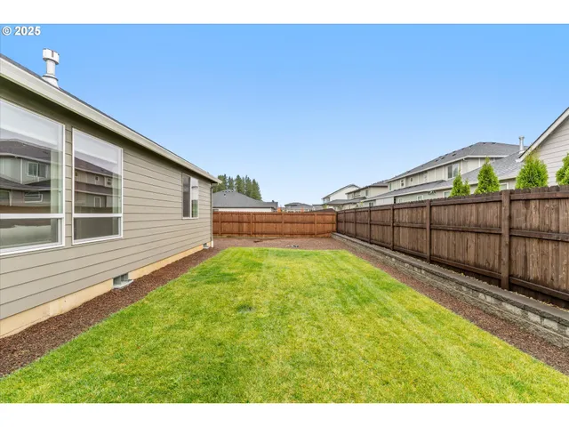 $799,000 | 8015 Northeast 172nd Avenue, Vancouver, WA 98682