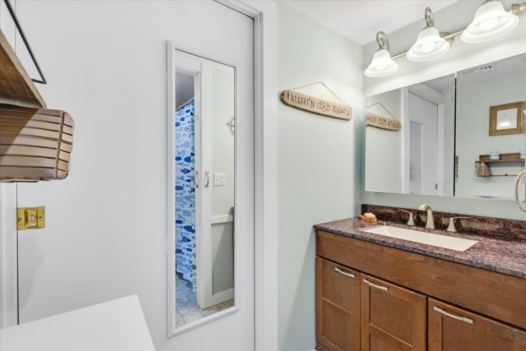 64 Handy Road Pocasset, MA 02559 - Photo 13 of 32 13-MG_3773-r