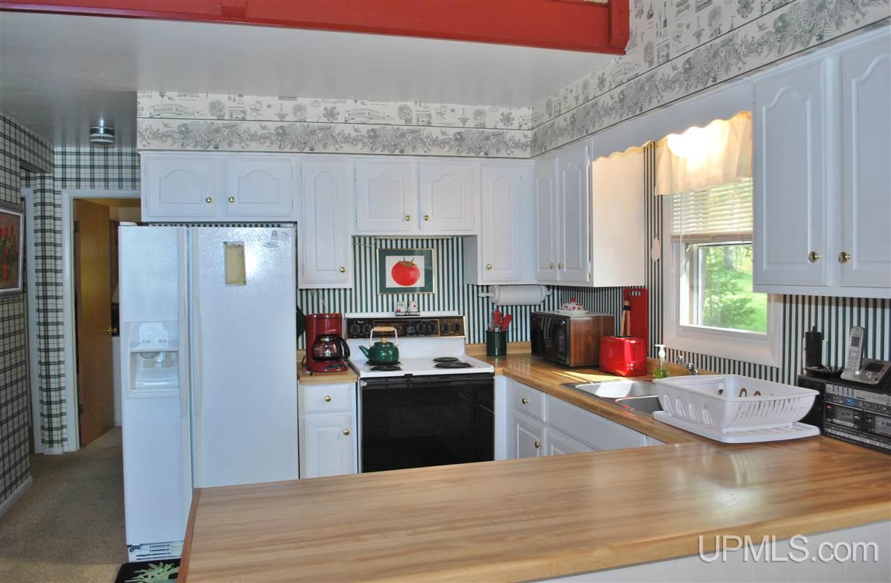 44759 Bootjack Road Lake Linden, MI 49945 - Photo 21 of 36