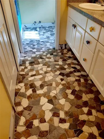 a view of a bathroom