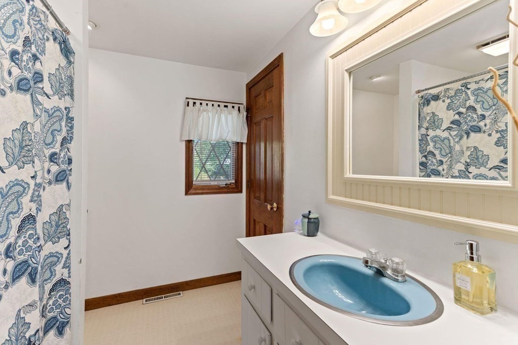168 Wayside Road Harwich, MA 02645 - Photo 17 of 31 Gallery Image 17