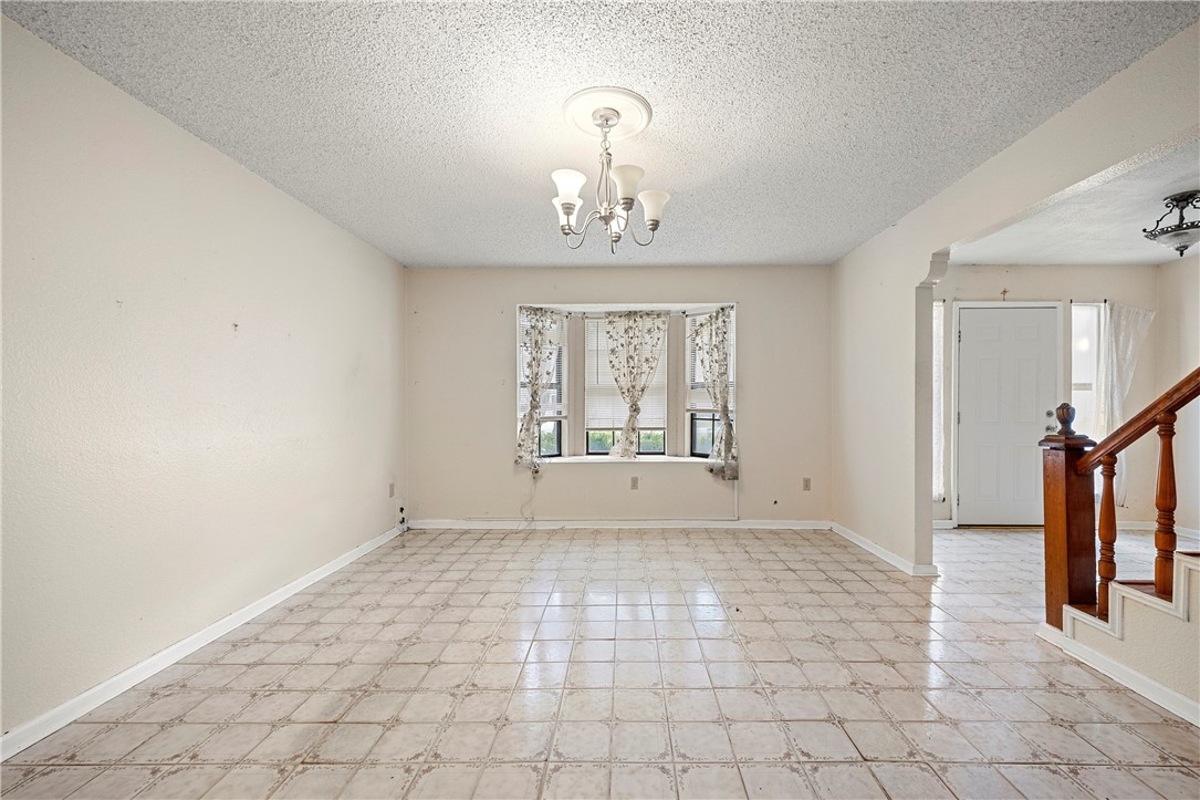 3087 Lenore Avenue Ingleside, TX 78362 - Photo 10 of 29 a view of an empty room with window