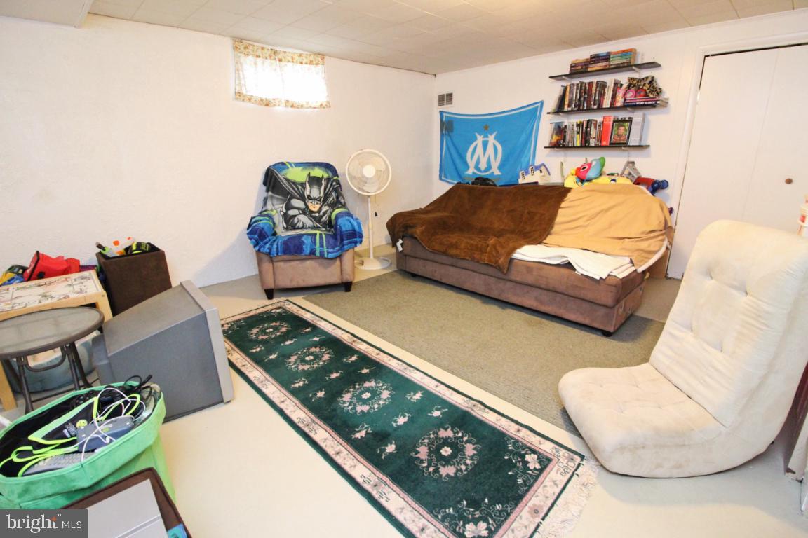 8327 Kendale Road Baltimore, MD 21234 - Photo 14 of 25