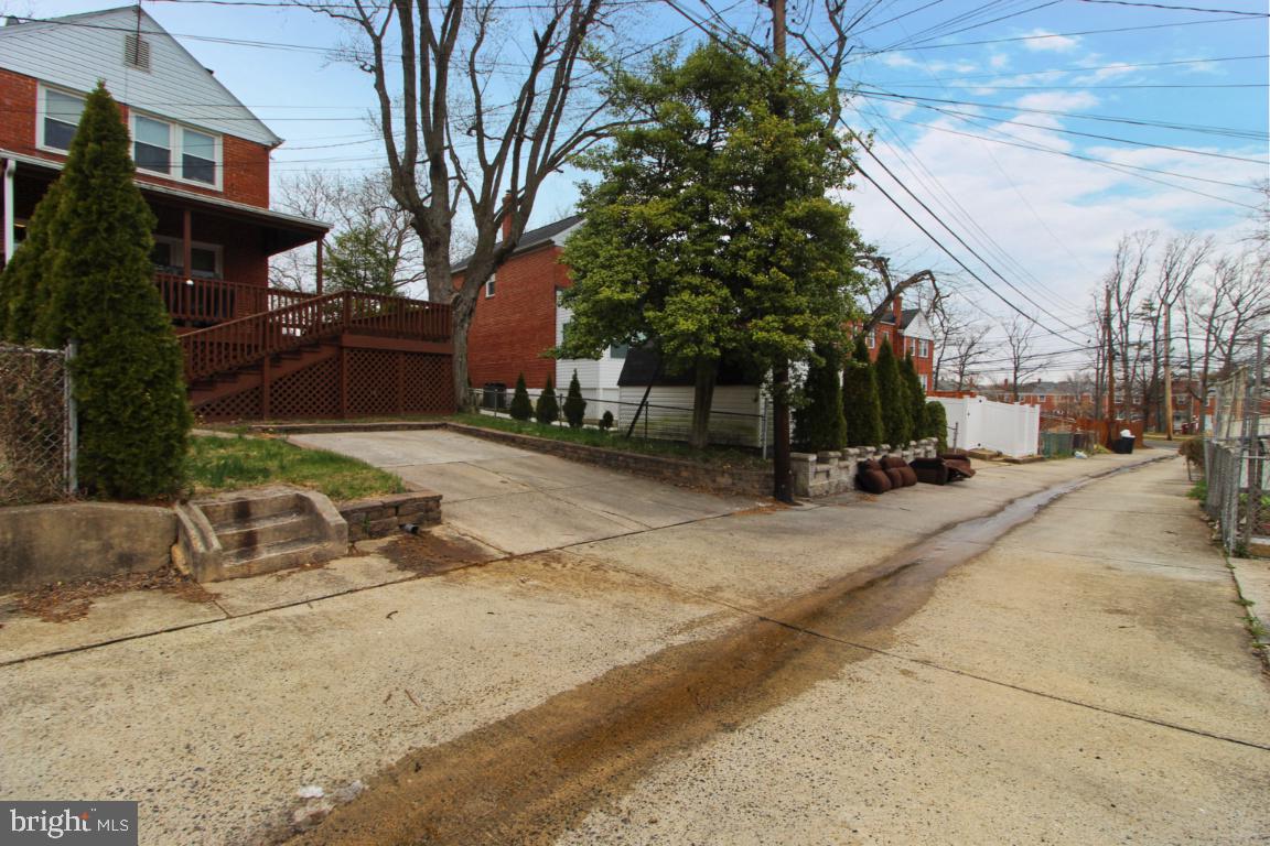 8327 Kendale Road Baltimore, MD 21234 - Photo 22 of 25