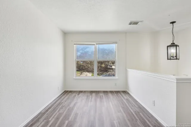 $1,695 | 16216 Ike Lane, Selma, TX 78154