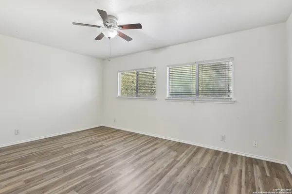 $1,695 | 16216 Ike Lane, Selma, TX 78154