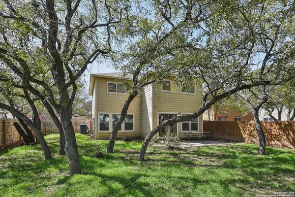 $1,695 | 16216 Ike Lane, Selma, TX 78154