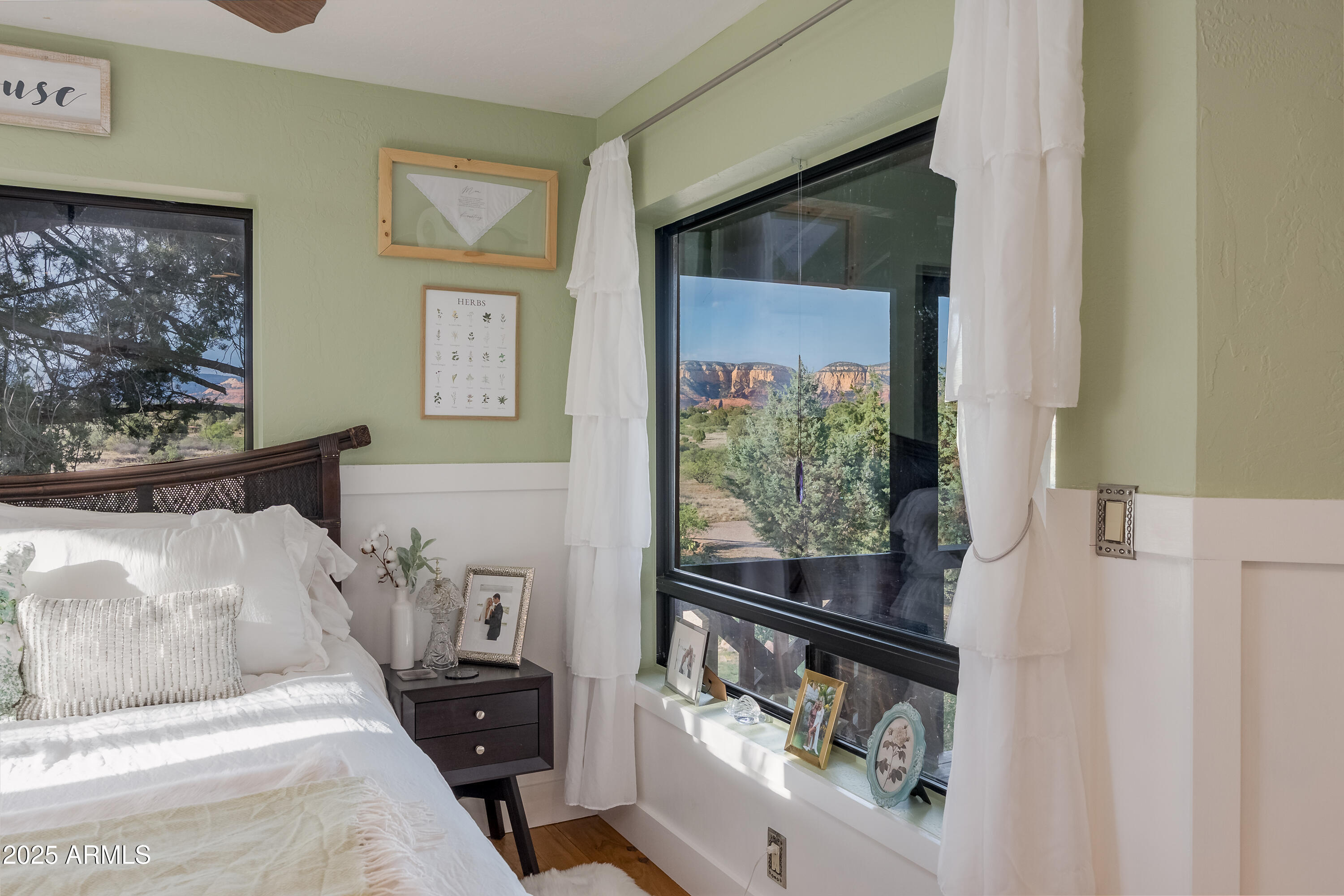 4907 East Viva Road Sedona, AZ 86336 - Photo 29 of 62 4907 Viva Rd Sedona AZ-50