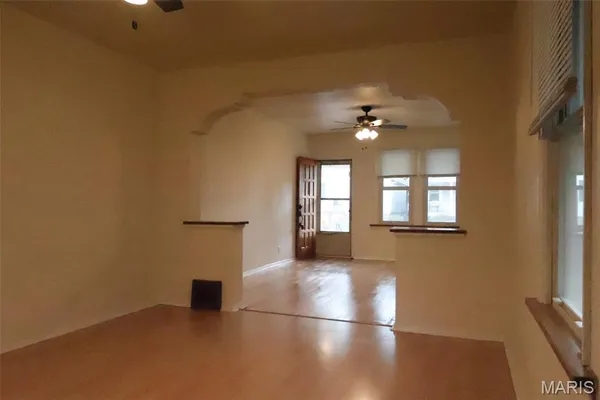 $1,600 | 6418 Hoffman Avenue, St. Louis, MO 63139