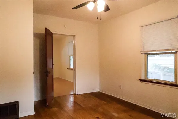 $1,600 | 6418 Hoffman Avenue, St. Louis, MO 63139