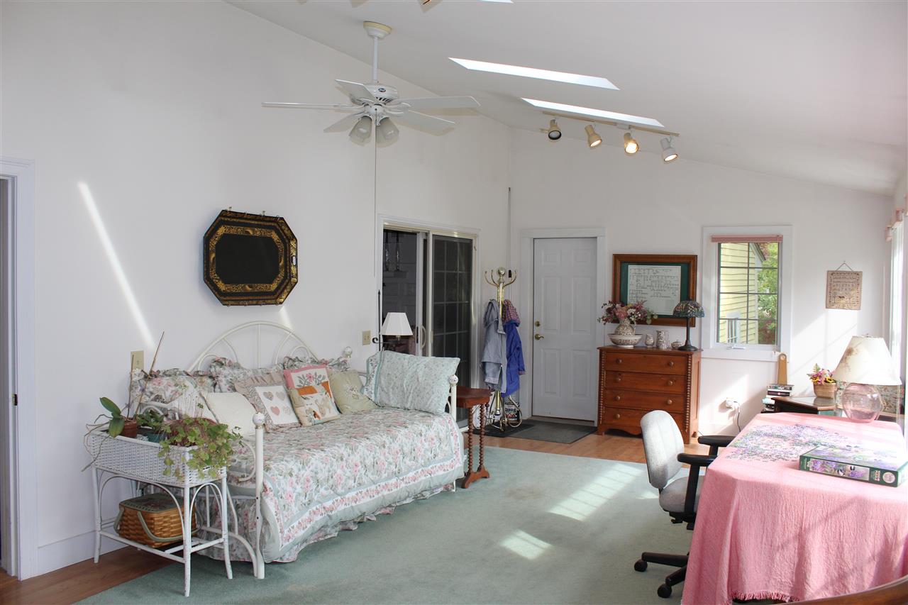 405 Stickney Hill Road Hopkinton, NH 03229 - Photo 6 of 38 Gallery Image 6