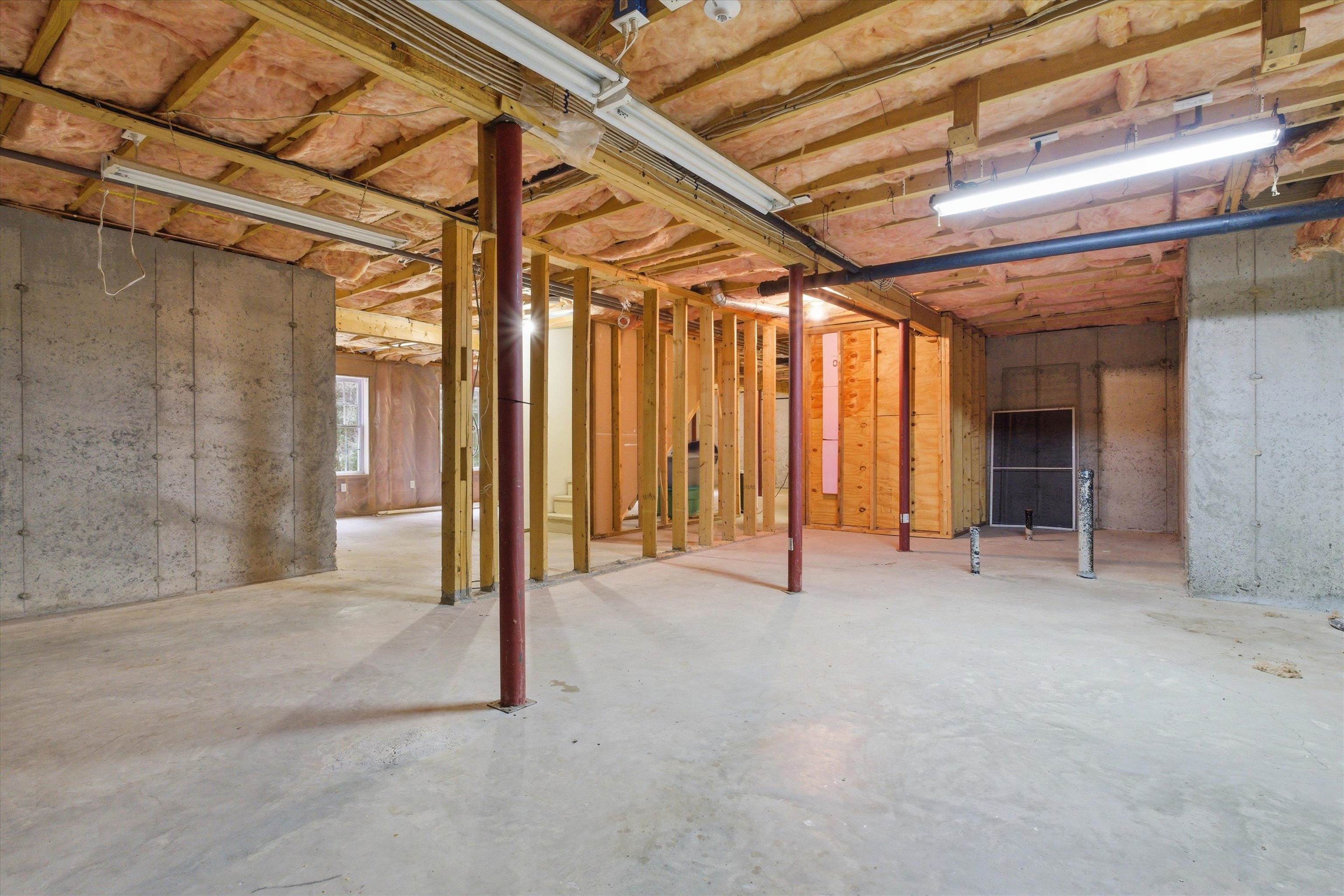 31 Henderson Road, Unit 5 Gilford, NH 03249 - Photo 29 of 36 Gallery Image 29