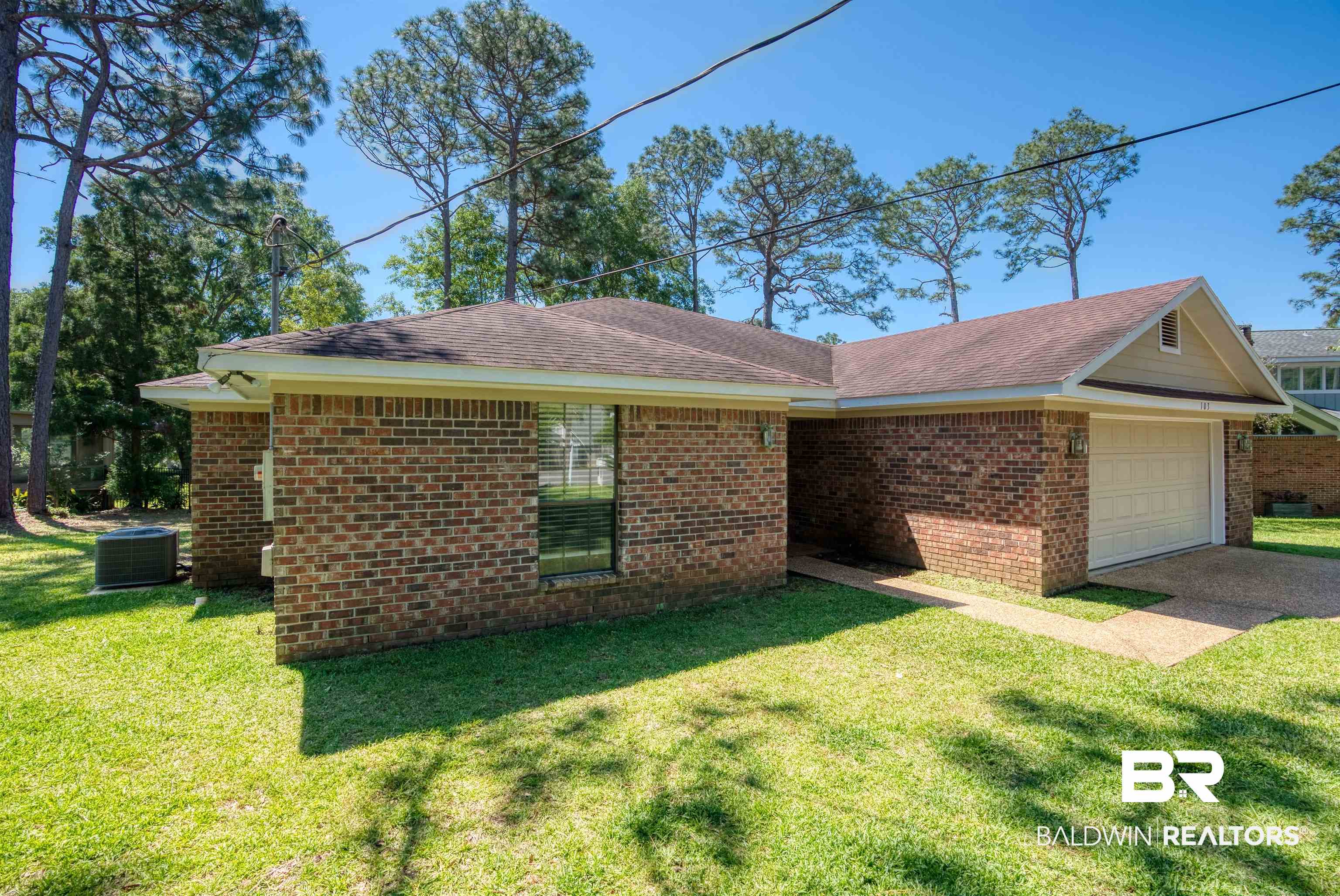 103 Laverne Circle Daphne, AL 36526 - Photo 2 of 43