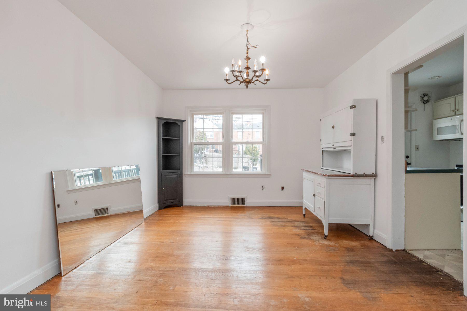 8125 Pleasant Plains Road Baltimore, MD 21286 - Photo 7 of 23 Gallery Image 7