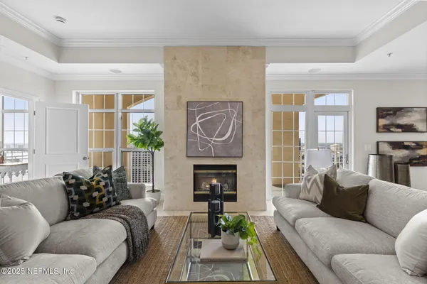 $995,000 | 400 East Bay Street, Unit PH8, Jacksonville, FL 32202