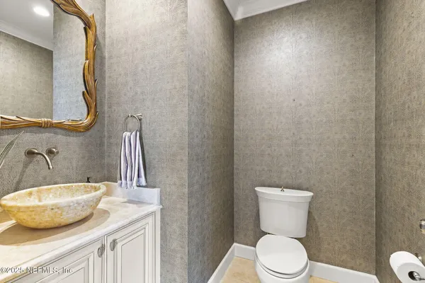 $995,000 | 400 East Bay Street, Unit PH8, Jacksonville, FL 32202