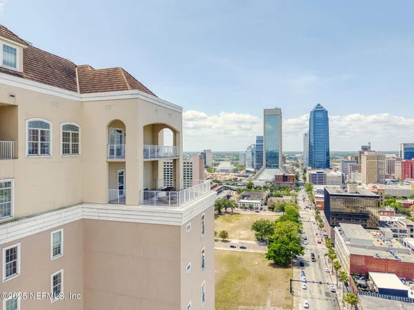 $995,000 | 400 East Bay Street, Unit PH8, Jacksonville, FL 32202