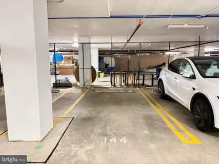 $889,000 | 45 Sutton Square Southwest, Unit 605, Washington, DC 20024