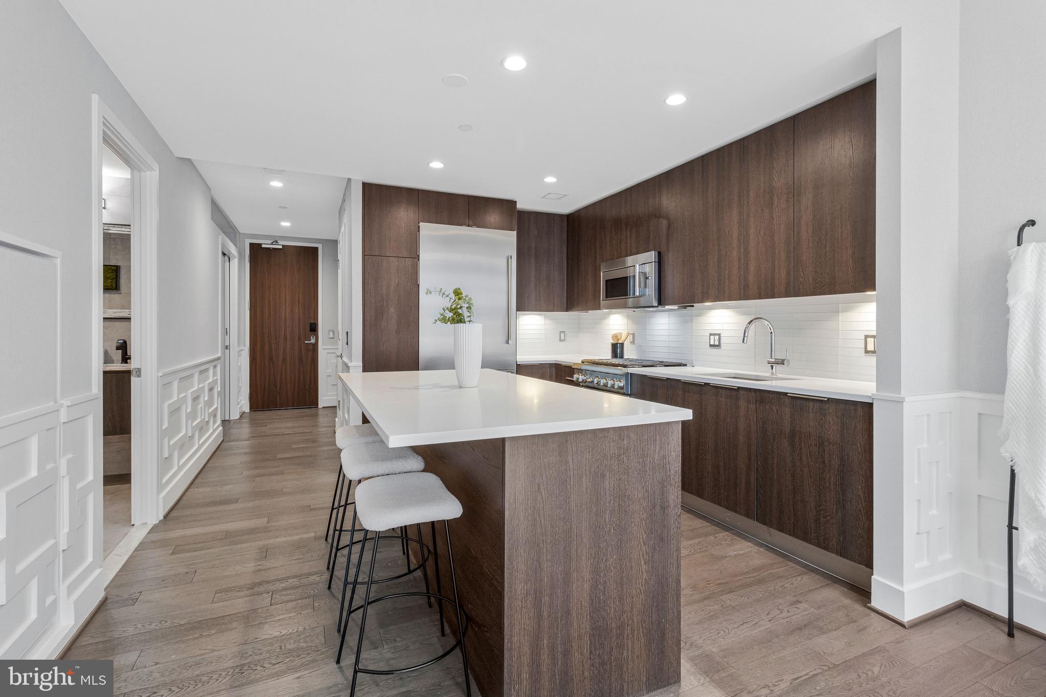 45 Sutton Square Southwest, Unit 605 Washington, DC 20024 - Photo 8 of 58