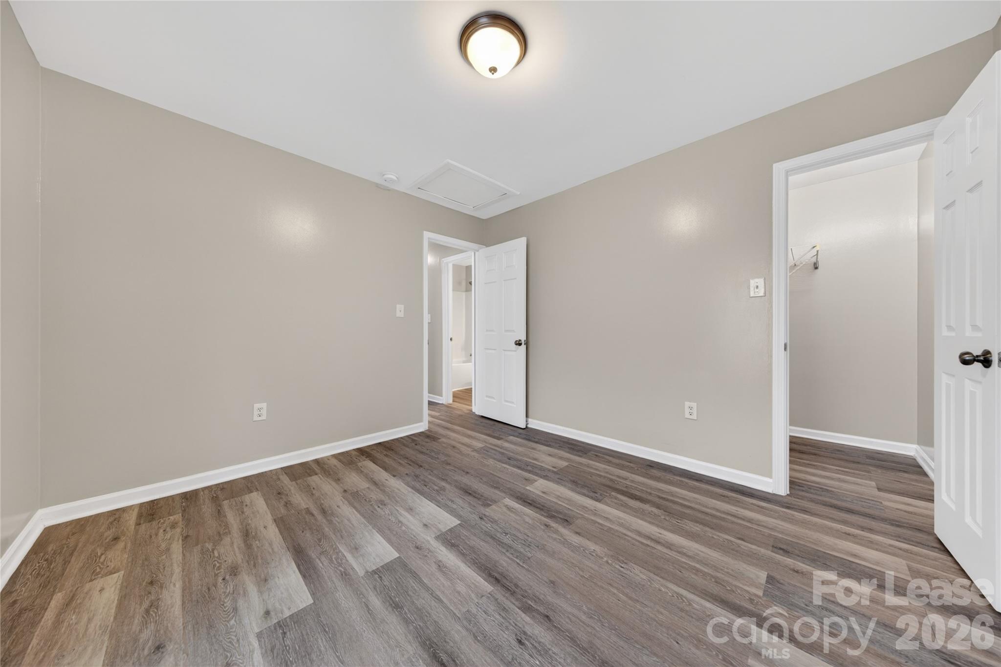 2332 Eargle Road Charlotte, NC 28269 - Photo 13 of 17