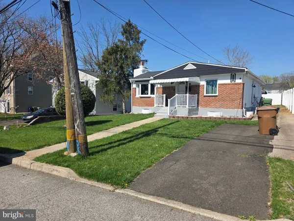 $369,995 | 238 Chelsea Avenue, Glenside, PA 19038