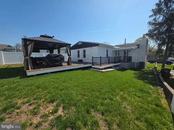 $369,995 | 238 Chelsea Avenue, Glenside, PA 19038