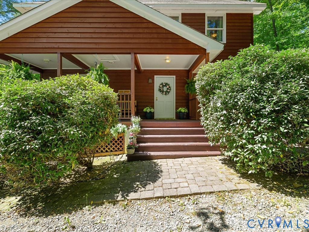 2556 Ridge Road Powhatan, VA 23139 - Photo 3 of 50