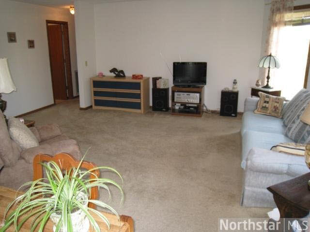 742 County Rd F West, Unit H Shoreview, MN 55126 - Photo 2 of 8