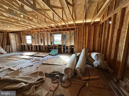 $285,000 | 441 North Carolina Avenue, Pasadena, MD 21122