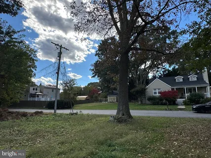 $285,000 | 441 North Carolina Avenue, Pasadena, MD 21122