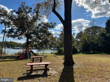 $285,000 | 441 North Carolina Avenue, Pasadena, MD 21122