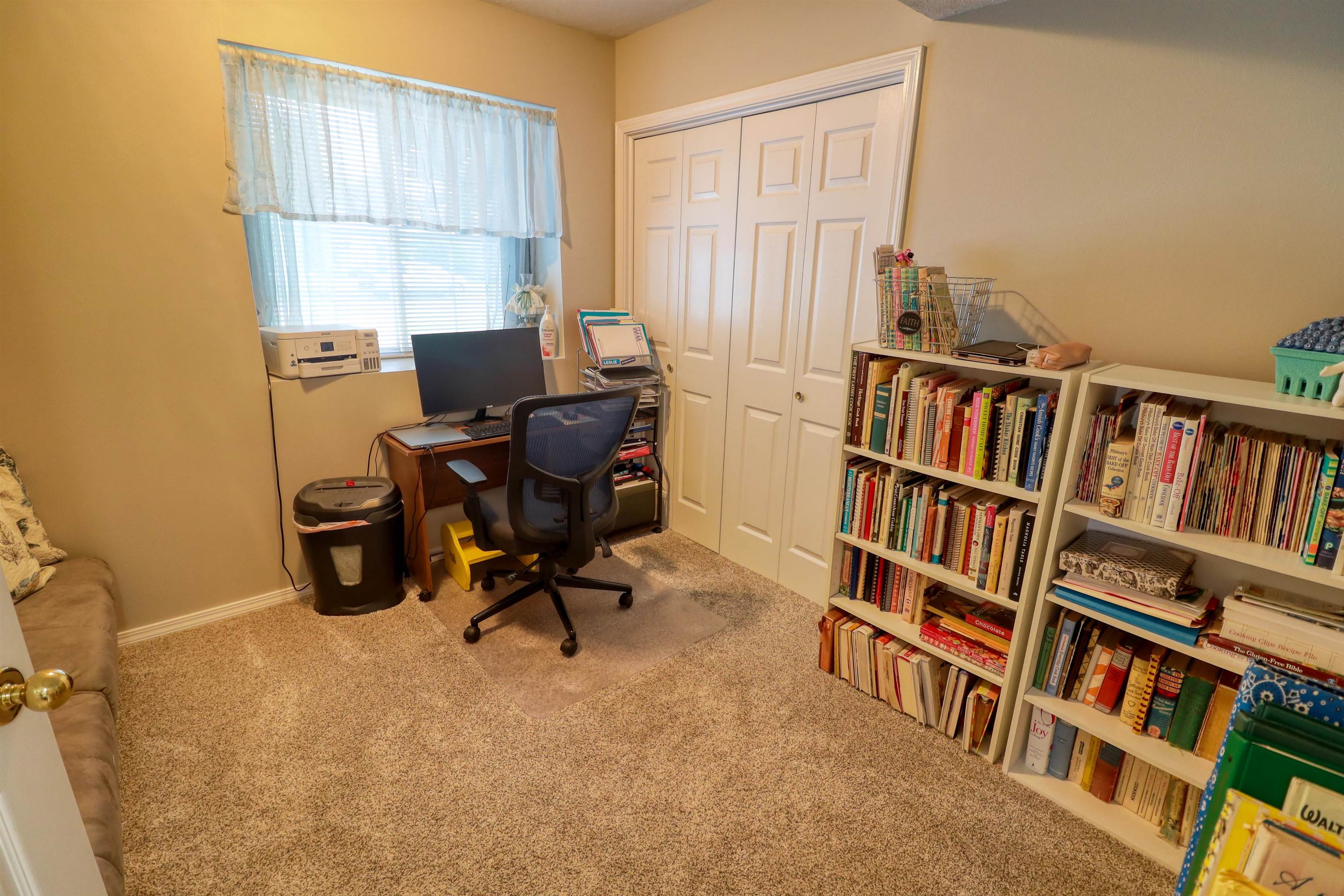 15323 Gleneden Spokane, WA 99208 - Photo 11 of 27