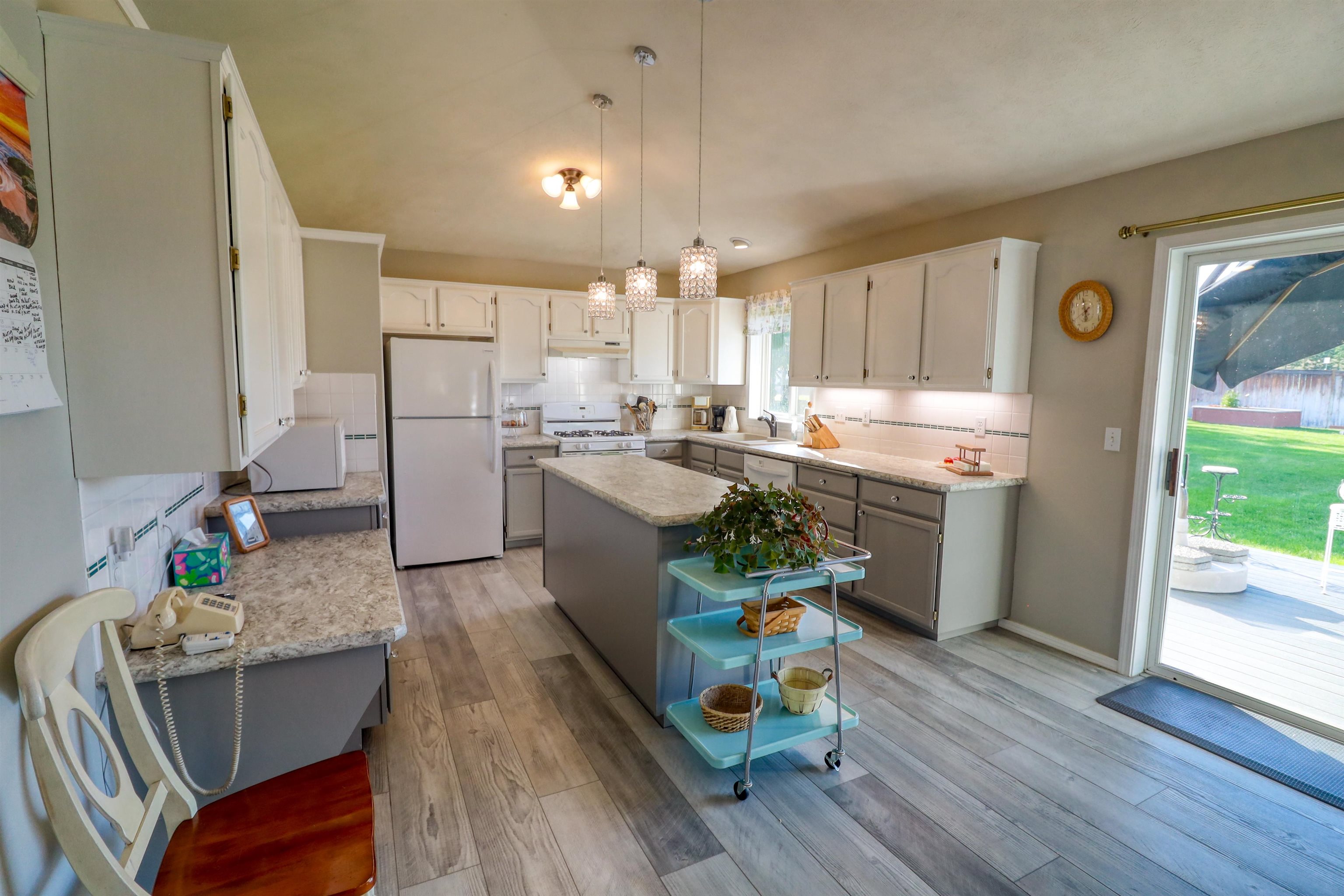 15323 Gleneden Spokane, WA 99208 - Photo 6 of 27