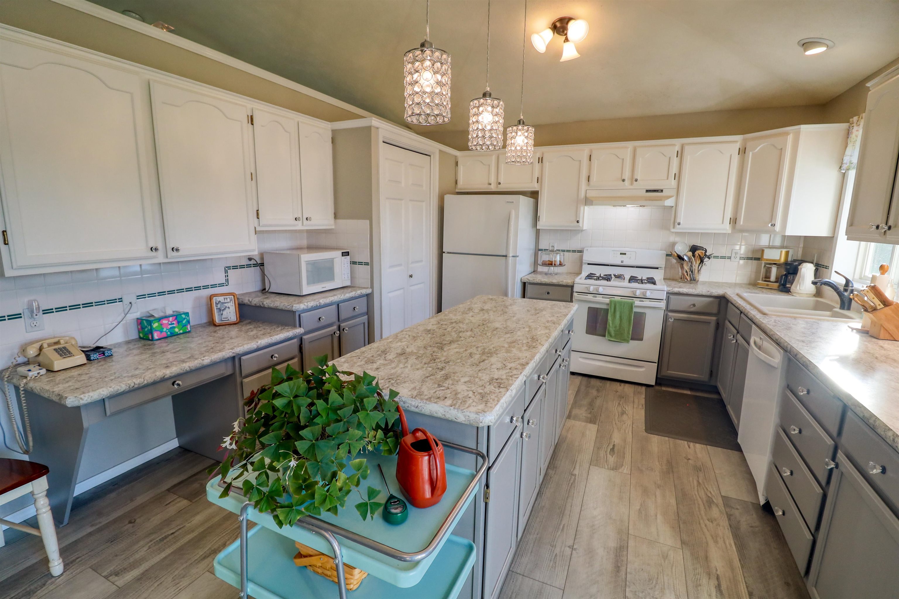 15323 Gleneden Spokane, WA 99208 - Photo 7 of 27