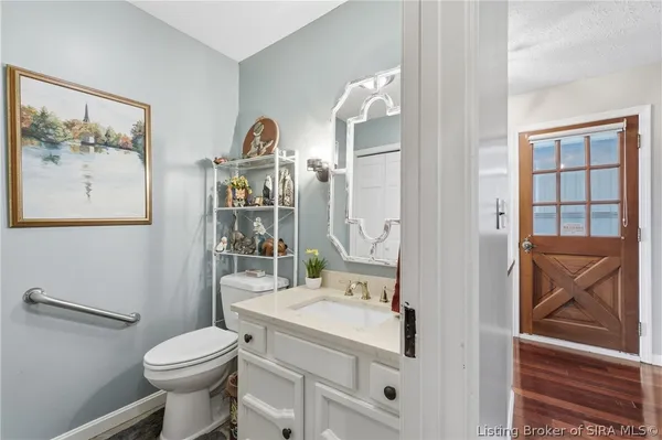 $490,000 | 34 Arctic Springs Road, Jeffersonville, IN 47130