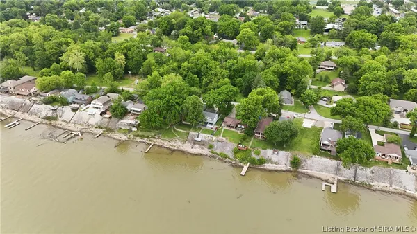 $490,000 | 34 Arctic Springs Road, Jeffersonville, IN 47130