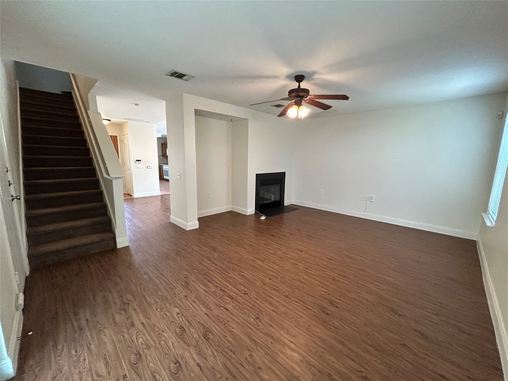1909 Tranquilo Trail Austin, TX 78744 - Photo 6 of 14 living room overview