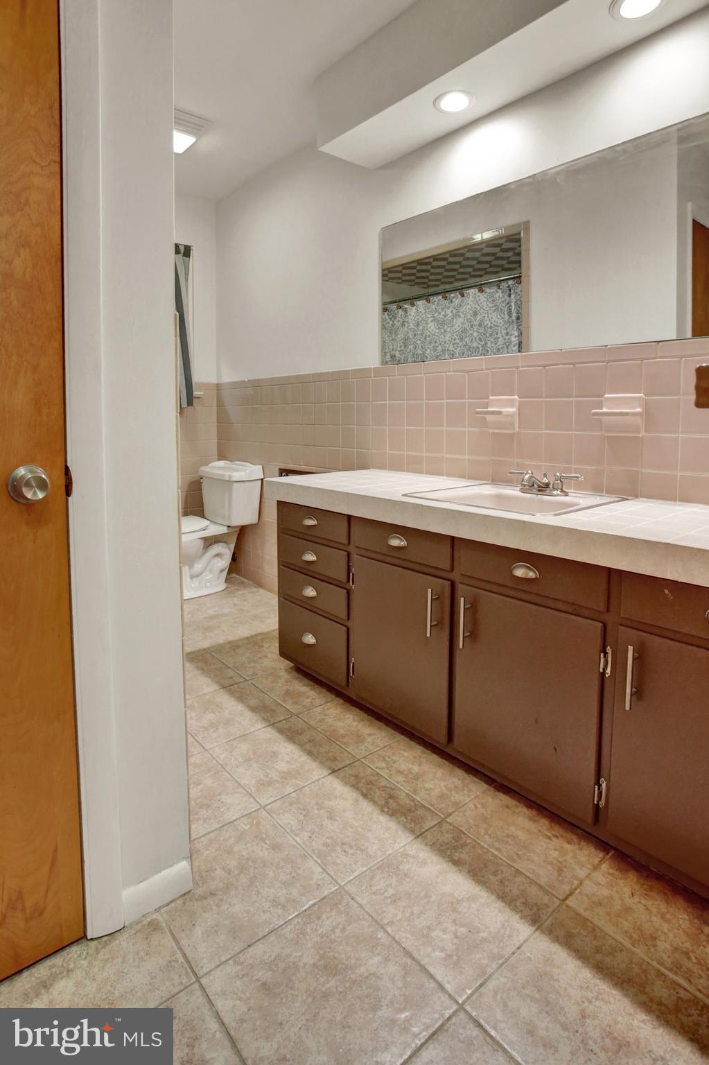 34 Suffolk Road Harrisburg, PA 17112 - Photo 16 of 24 Gallery Image 16
